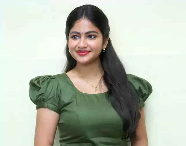 Nakshathra Nagesh Photos